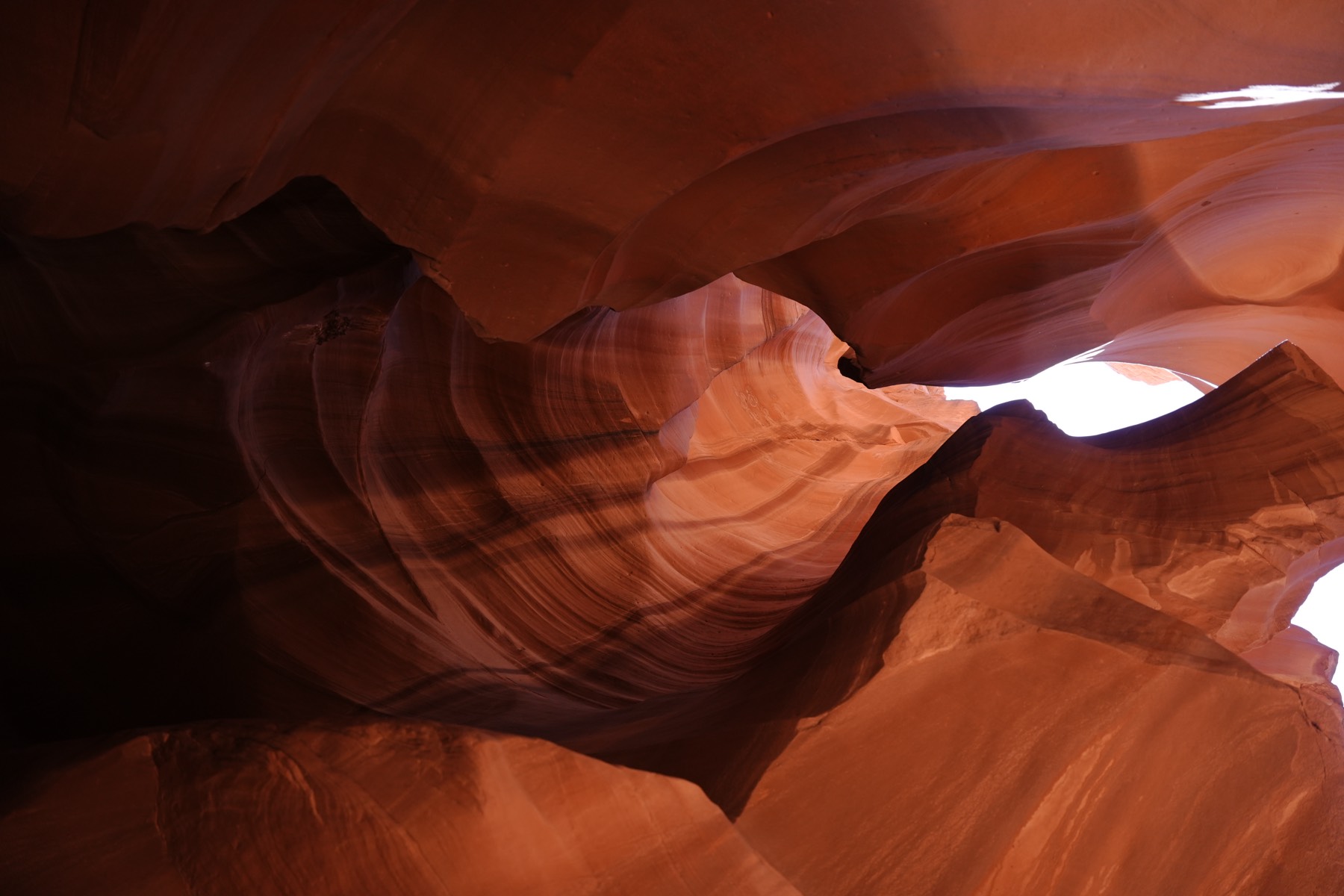 Light falling through the slot walls of Upper Antelope Canyon